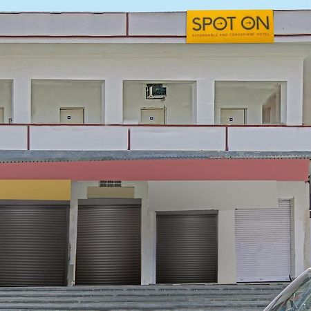 Spot On Shree Naman Guest House Sonipat Eksteriør billede