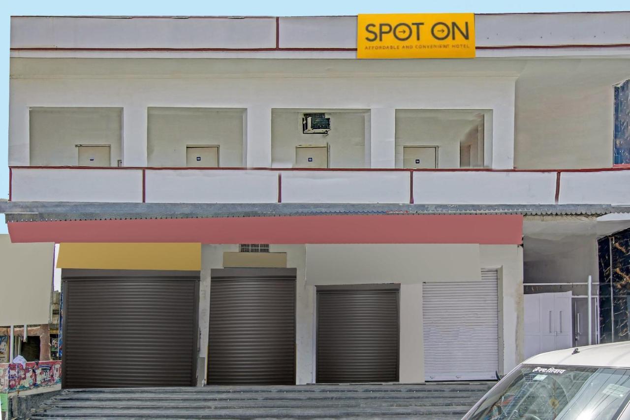 Spot On Shree Naman Guest House Sonipat Eksteriør billede